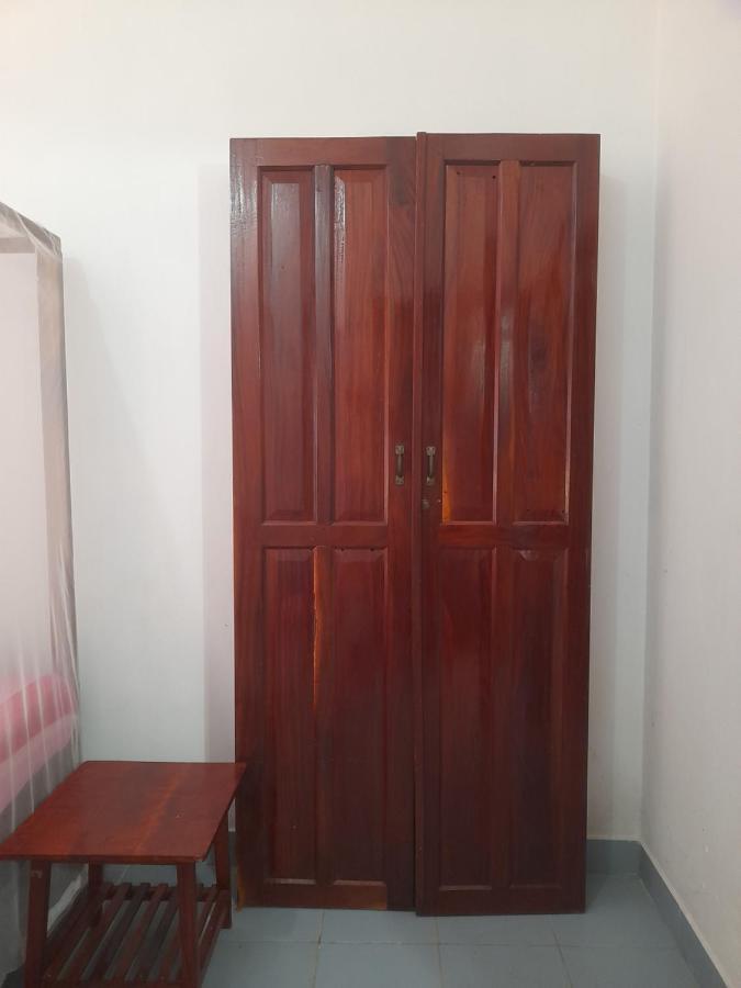 Hotel Santis Hikkaduwa Bagian luar foto