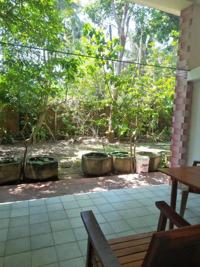 Hotel Santis Hikkaduwa Bagian luar foto