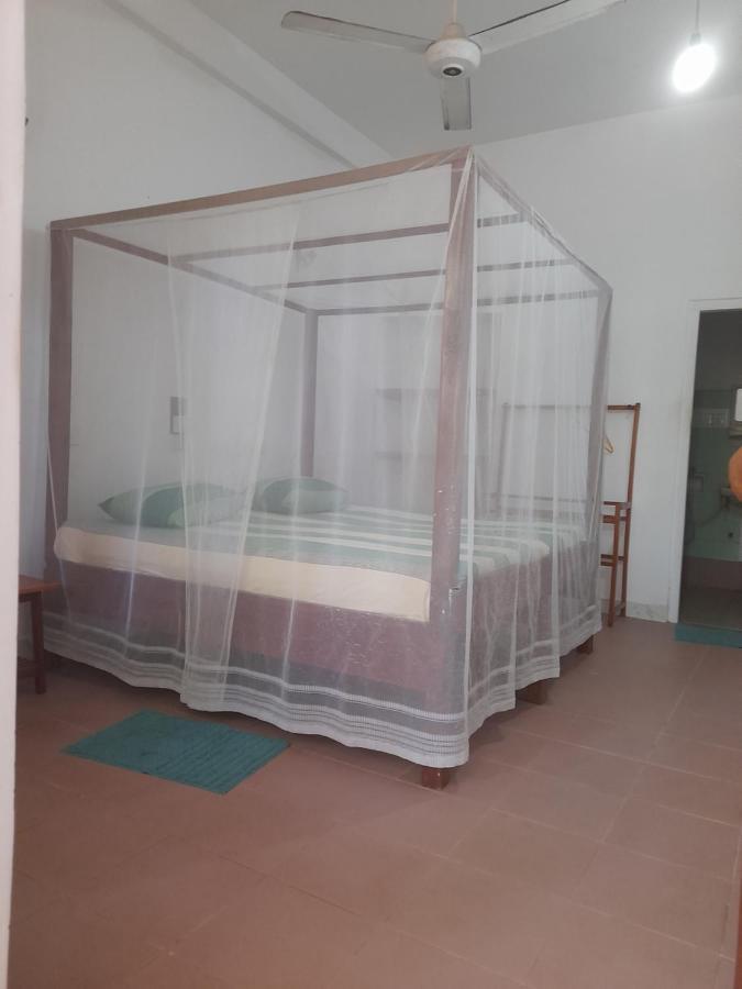 Hotel Santis Hikkaduwa Bagian luar foto